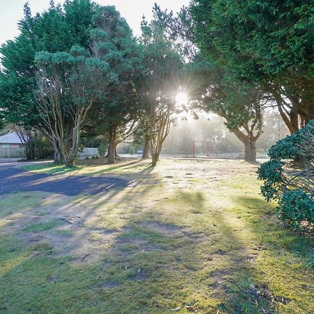 Beach Road Holiday Park Otatara Екстериор снимка