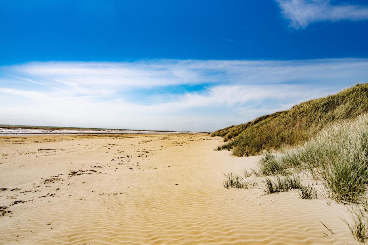 Beach Road Holiday Park Otatara Екстериор снимка