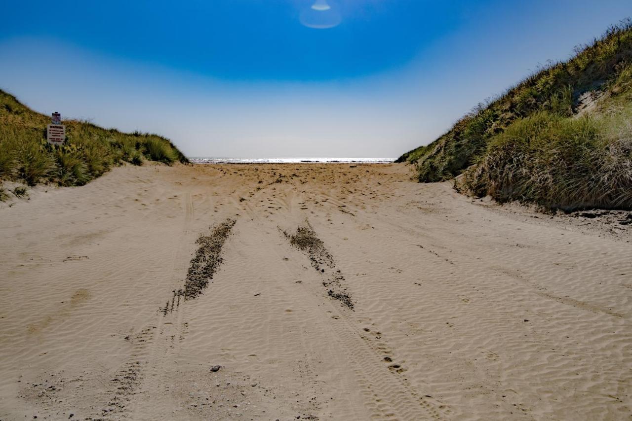 Beach Road Holiday Park Otatara Екстериор снимка