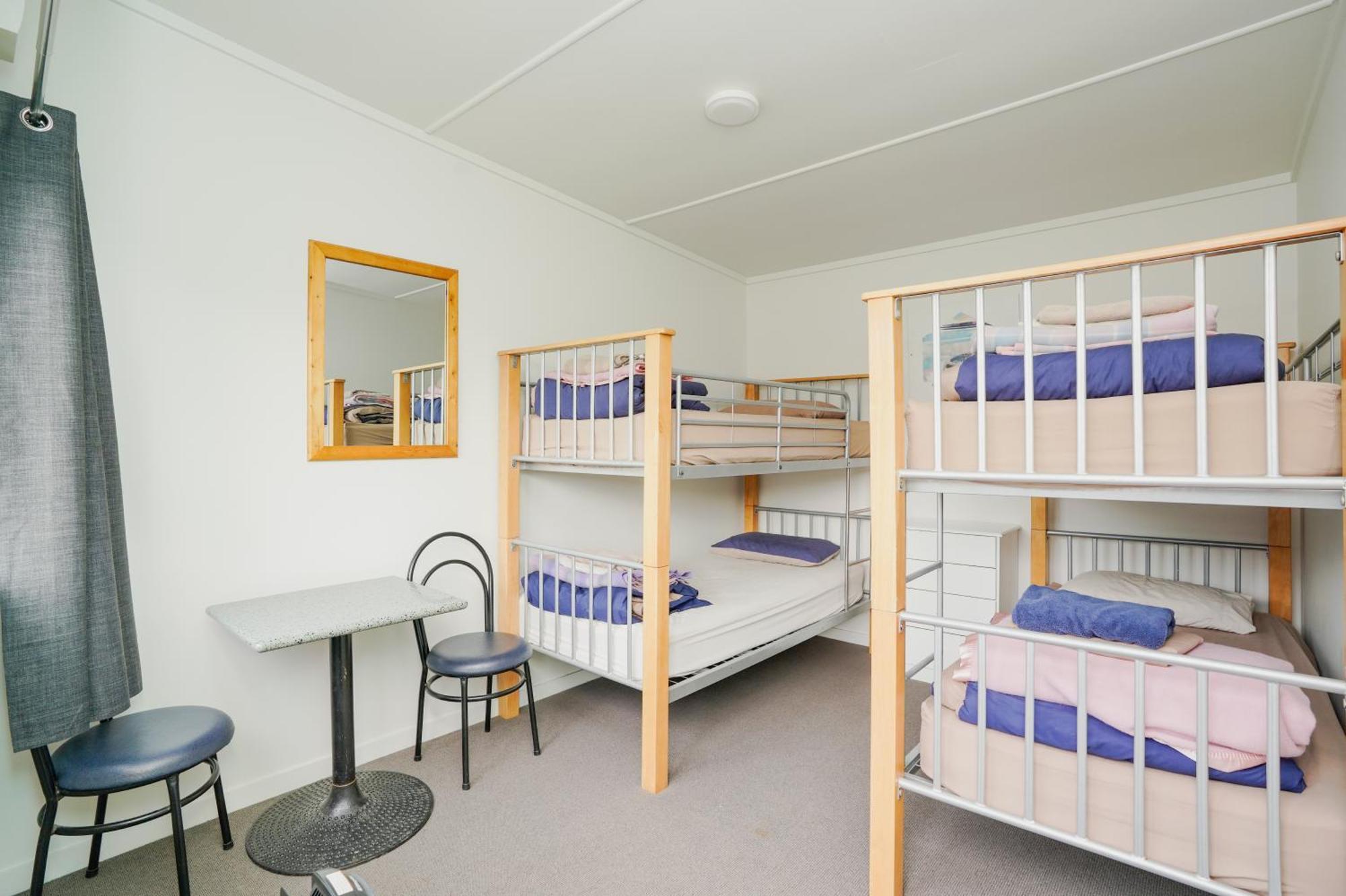 Beach Road Holiday Park Otatara Екстериор снимка