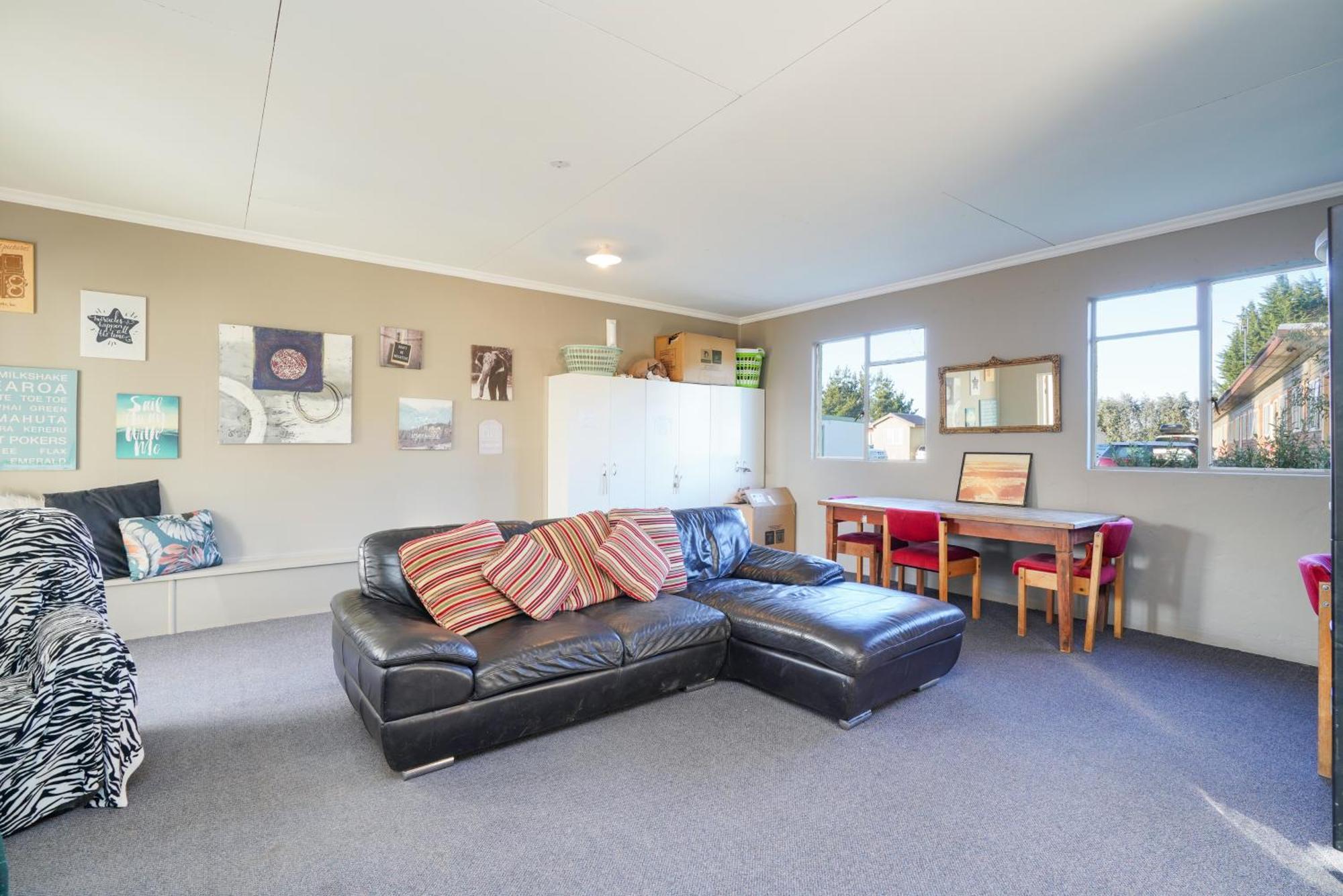 Beach Road Holiday Park Otatara Екстериор снимка