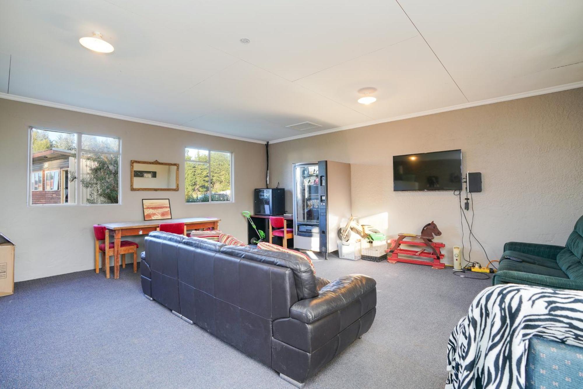 Beach Road Holiday Park Otatara Екстериор снимка